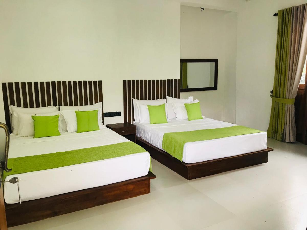 Divine Villa Anuradhapura Exteriör bild