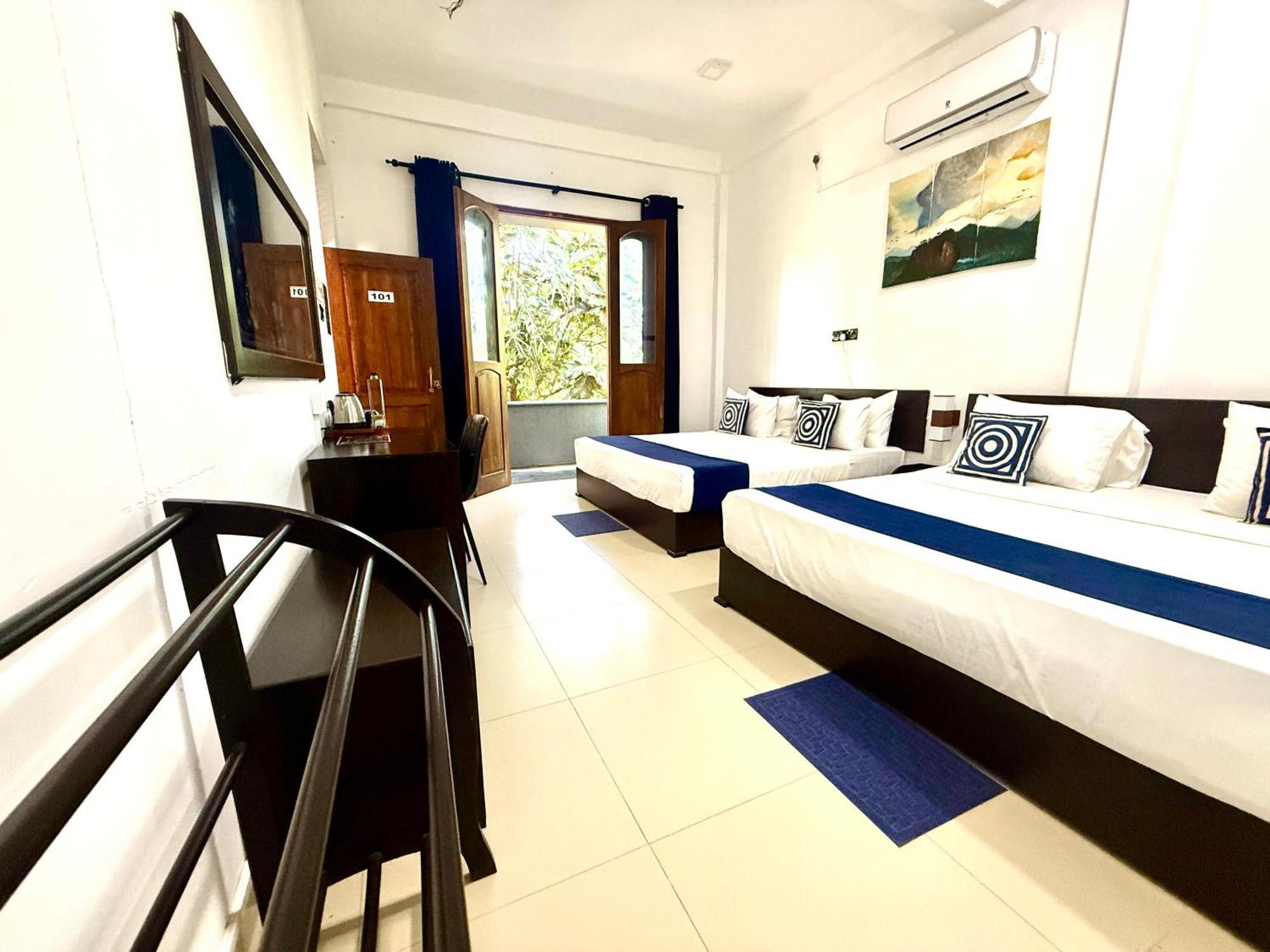 Divine Villa Anuradhapura Exteriör bild